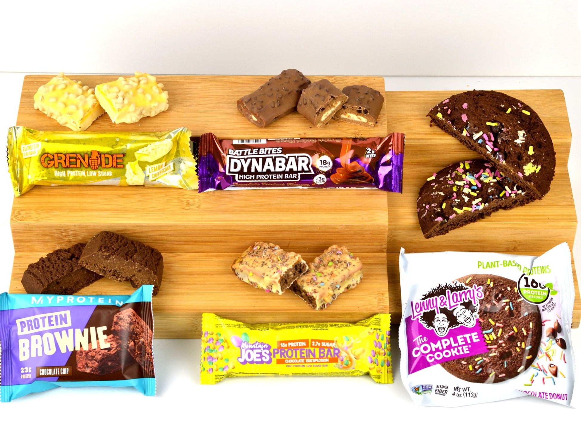 Box Of Protein | Gym Gift | Protein Bars and Snacks | Grenade, Dynabar, Lenny & Larrys, Mountain Joes, MyProtein Brownie